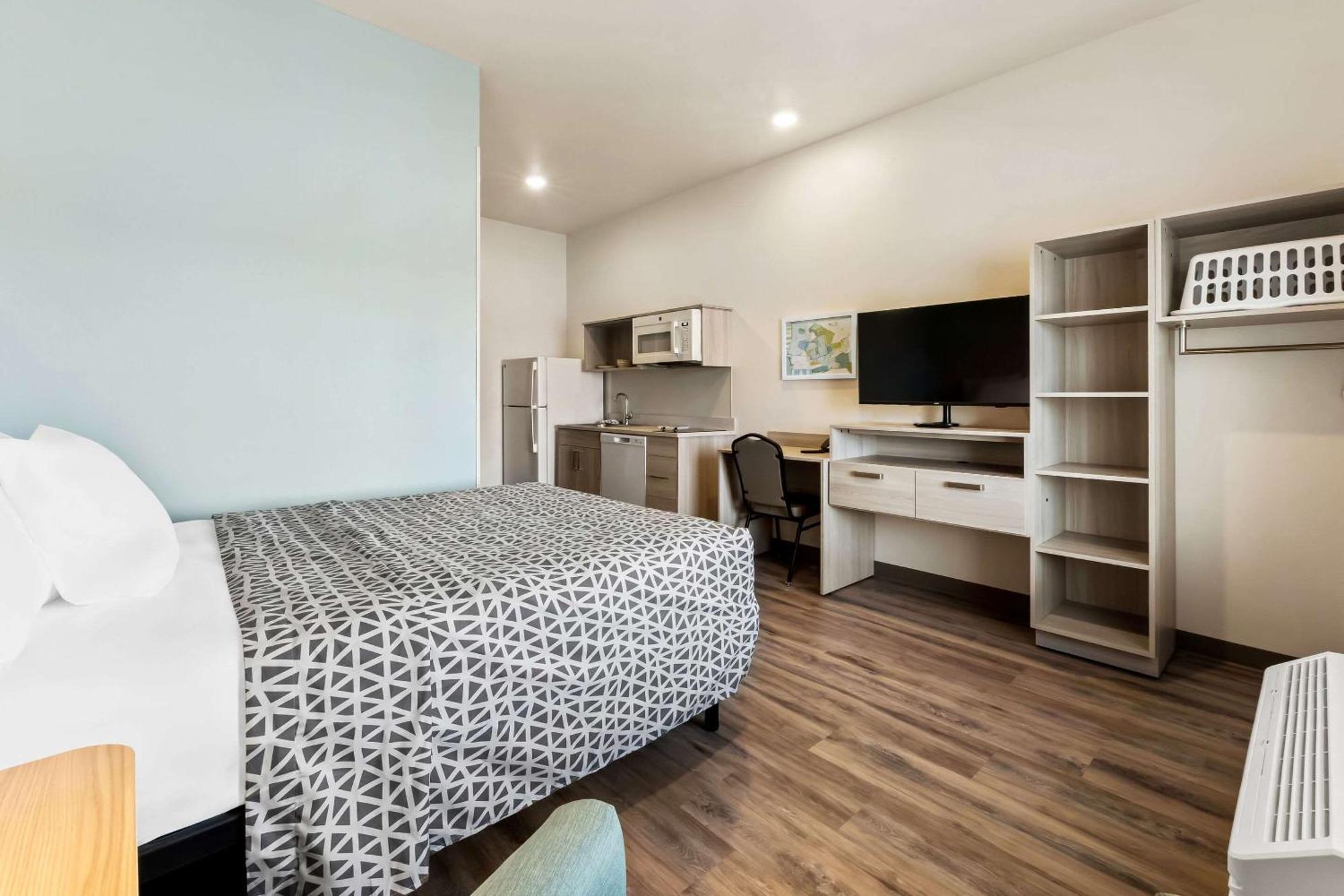 Woodspring Suites Easton Nazareth المظهر الخارجي الصورة