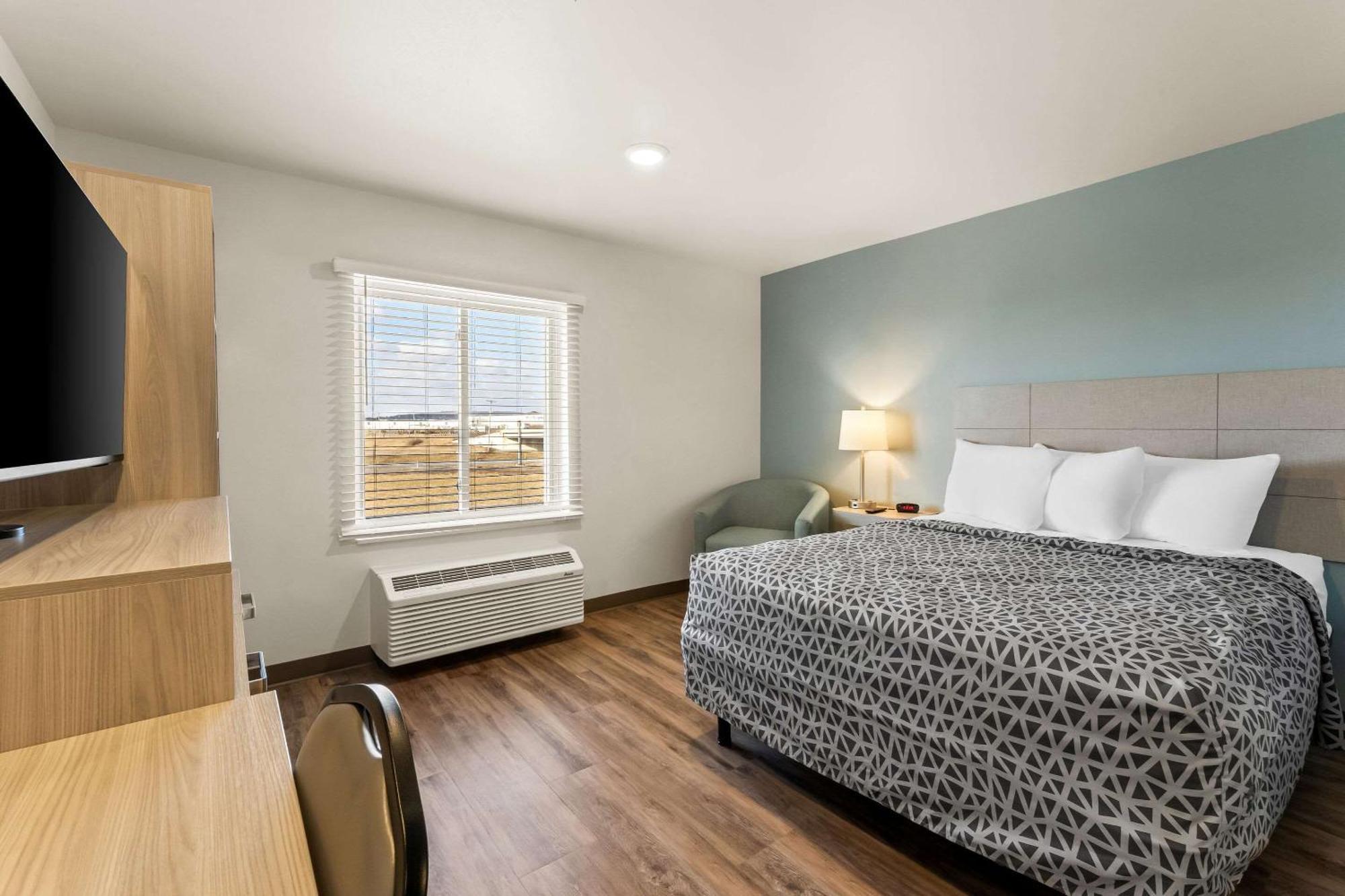 Woodspring Suites Easton Nazareth المظهر الخارجي الصورة