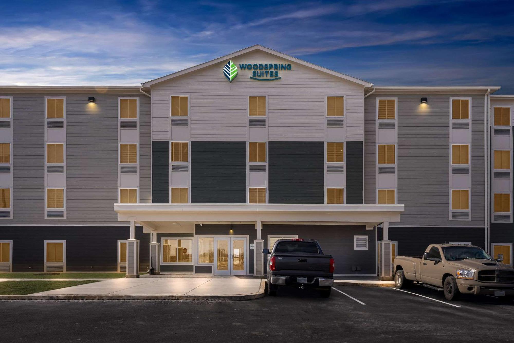 Woodspring Suites Easton Nazareth المظهر الخارجي الصورة